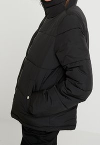 Vero Moda Vinterjacka - black