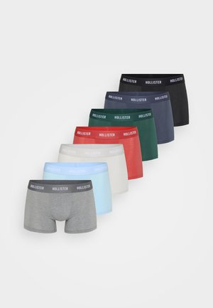 Conjunto de roupa interior masculina em várias cores: cinza, azul, vermelho, verde, preto e azul-marinho. Cada um apresenta um cós com logotipo em contraste.
