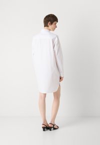 Calvin Klein Jeans OVERSIZED MINI SHIRTDRESS - Blousejurk - brilliant white