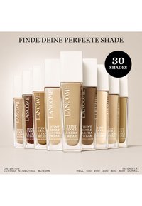 LANCÔME TEINT IDOLE ULTRA WEAR CARE & GLOW - Fond de teint - beige - 320C