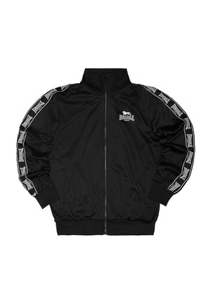 Zwarte trainingsjack met ritssluiting, met witte Lonsdale-logo's langs de mouwen en een klein logo op de borst, elastische manchetten en tailleband, hoge kraag.