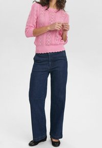 Nümph Sweter