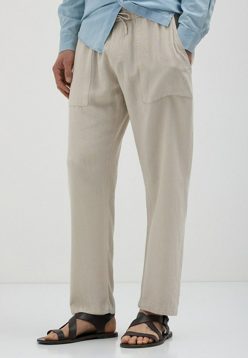 Calliope JOGGER  - Jogginghose - beige