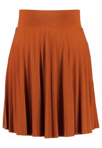 Plisovaná sukně z látky v spáleně oranžové barvě s širokým pasem. Materiál má hladkou texturu a pružný spad, který zvyšuje pohyb.