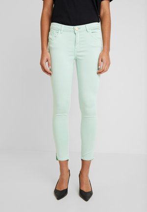 Pantalones - mint