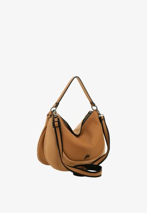 Borsa a tracolla in pelle testurizzata color cammello con rifiniture nere, due scomparti con zip, tracolle regolabili e piccolo logo nero sulla parte anteriore.