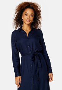 Bubbleroom BELTED L/S VISCOSE SHIRT DRESS - Abito a camicia - dark blue