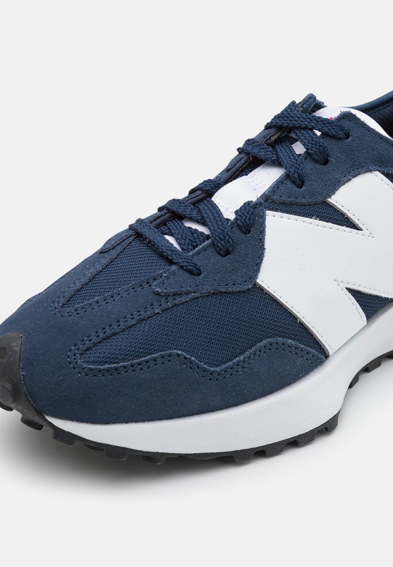Navy Baskets New Balance Femme Navy Trainers Basket New Balance