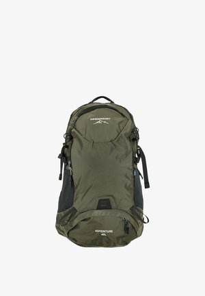 Olivgrüner Nylon-Rucksack mit schwarzen Akzenten, 40L Volumen, verstellbaren Trägern, vorderen Reißverschlusstaschen und einem strukturierten Rautenmuster.