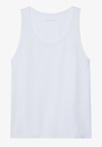 Witte katoenen tanktop met een ronde halslijn en brede schouderbanden, zachte textuur en een eenvoudig, minimalistisch ontwerp.