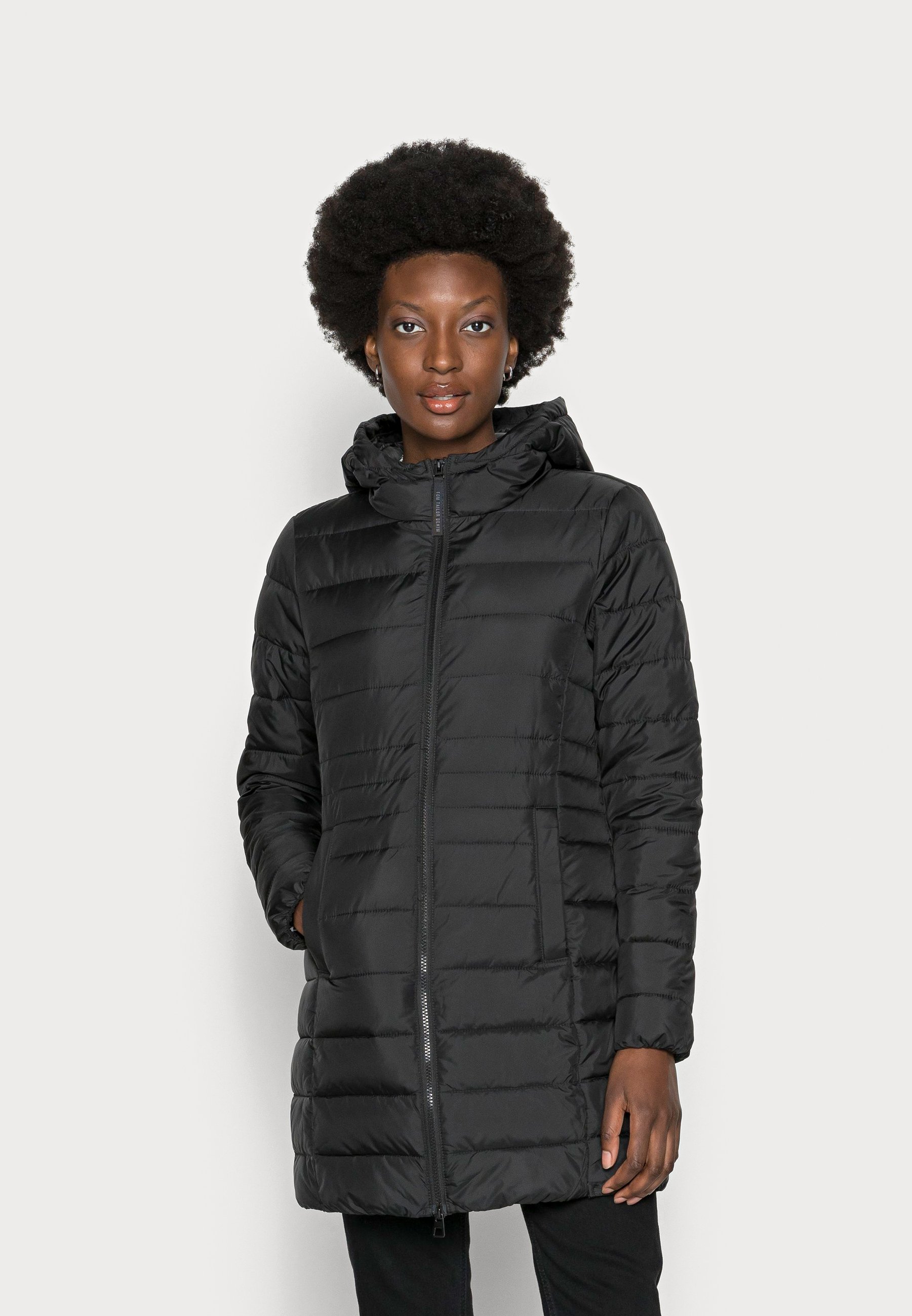 black lightweight puffer jacket