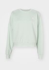 ESSENTIALS SMALL LOGO FEEL COZY  - Camisola - linen green/white