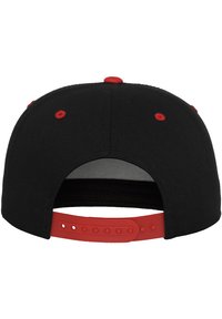 Flexfit Kšiltovka - blk/red