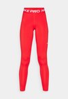 Tajice - university red/white