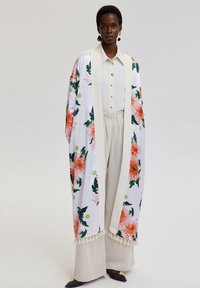 FLORAL PATTERNED DETAILED - Tunn jacka - cream