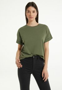 Tezenis MIT KIMONO-AUFSCHLAG - T-shirt basique - grün w  verde safari