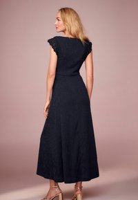 Next REGULAR FIT - Päevakleit - navy