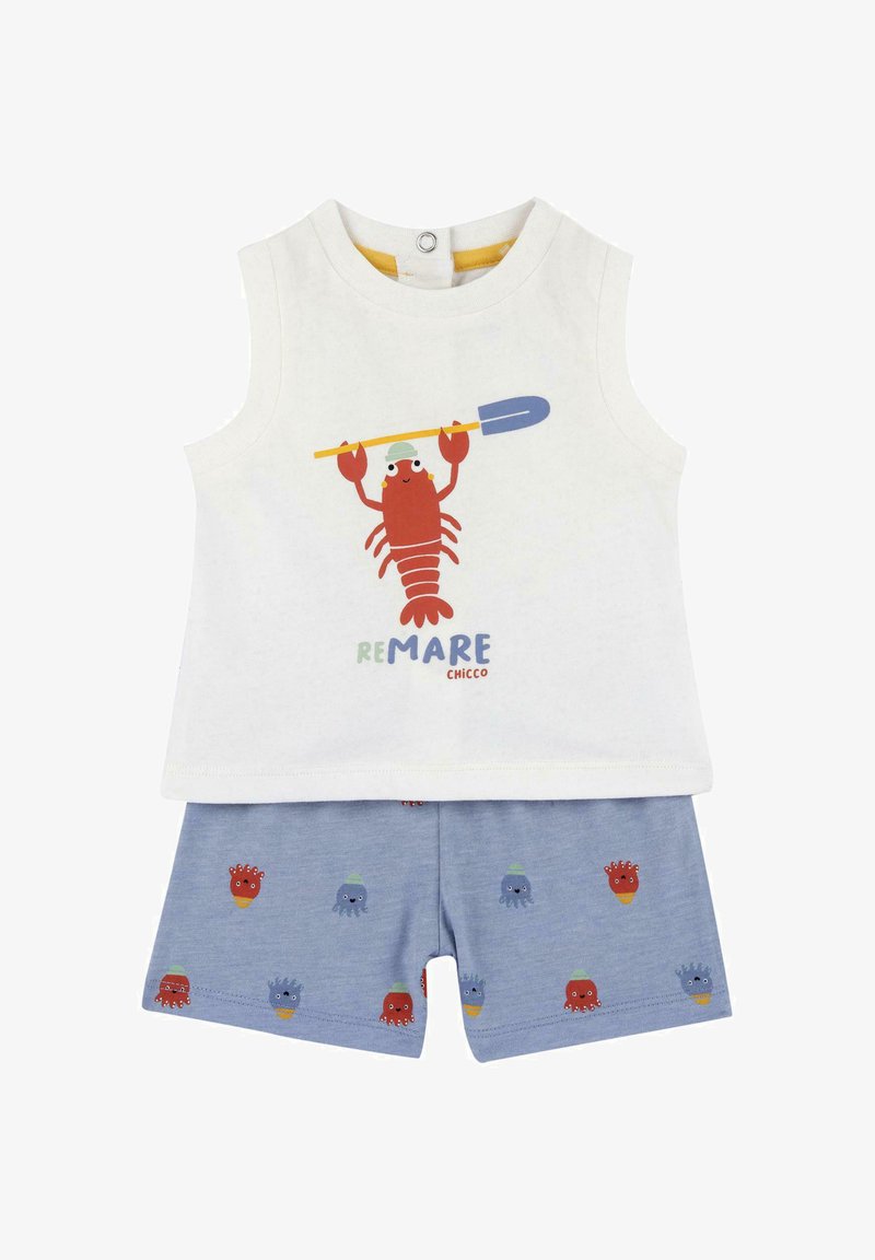 Débardeur blanc sans manches avec un homard rouge tenant une pagaie et le texte « REMMARE », associé à un short bleu avec de petits motifs pieuvres.