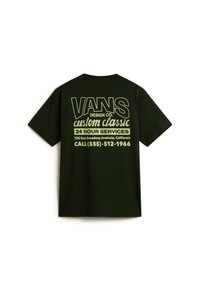 Mørkegrøn bomulds T-shirt med et stort gult grafisk tekst på ryggen, der inkluderer "VANS" og en adresse med et telefonnummer.