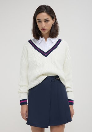 Calliope PROFILI CAMPUS - Strickpullover - blanc