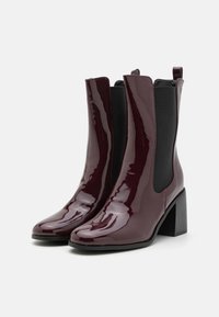 RAID ILLEANA - Botas clássicas de cano curto - burgundy
