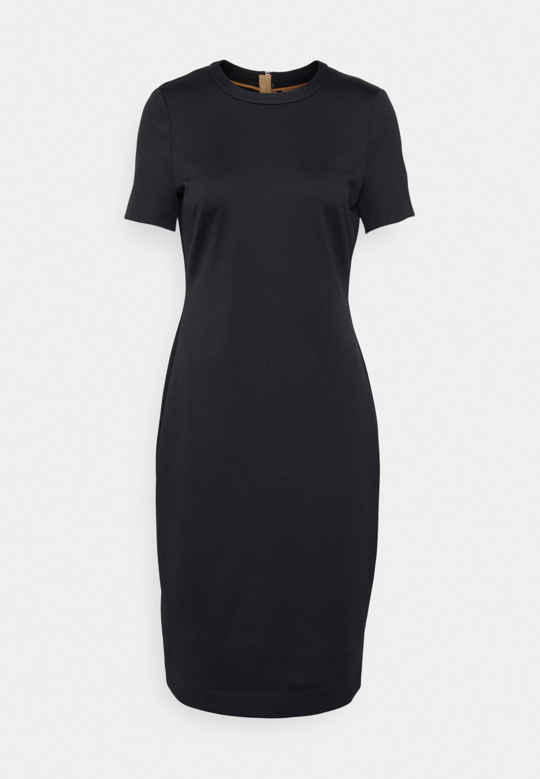 designer dresses size 18