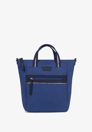 Sac fourre-tout bleu marine en tissu, doté d'une poche avant zippée, de poignées robustes et d'accents métalliques. Design compact et rectangulaire.