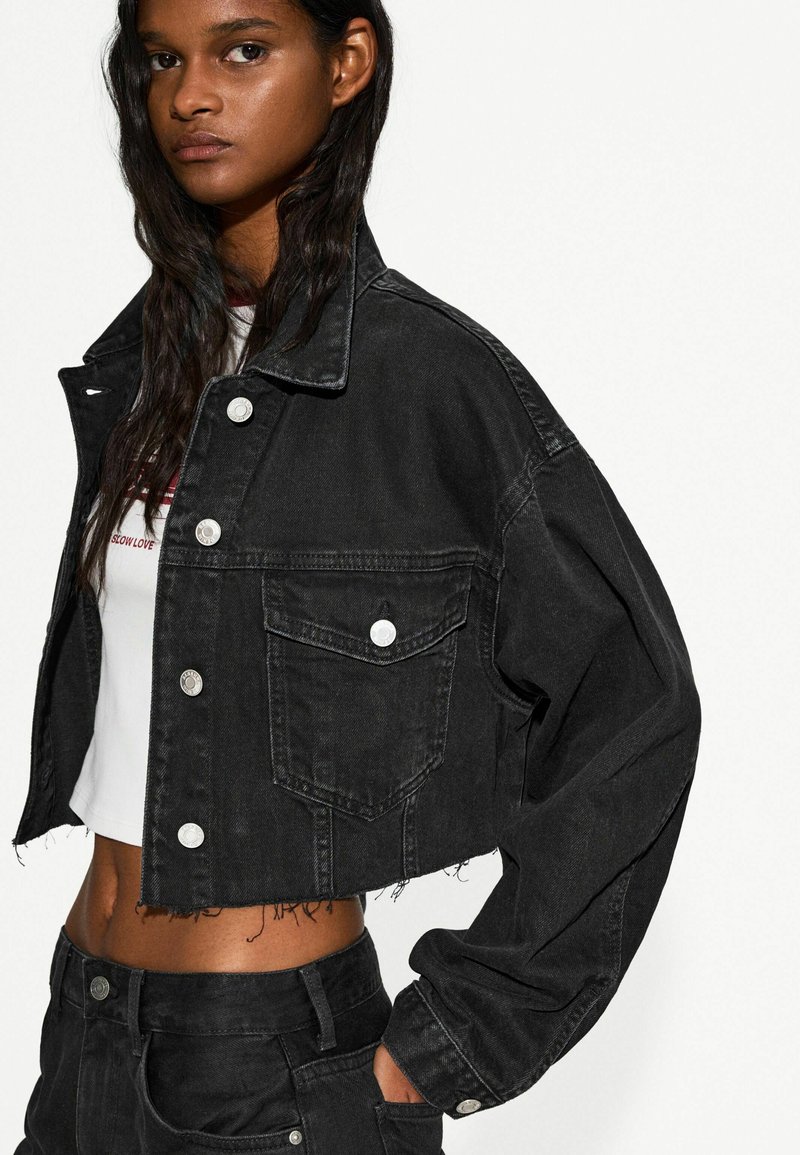 Giacca Invernale Giacche Di Jeans Bershka Black Denim Jacket - Main Image