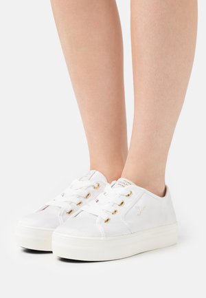 LEISHA - Zapatillas - white