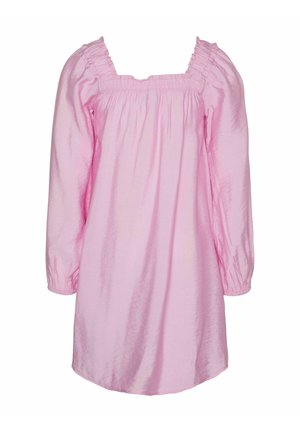 Roze jurk met lange pofmouwen, vierkante halslijn en ge gathered elastische details. Gemaakt van een glanzende, soepele stof met een losse pasvorm.