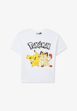 Biały skrócony t-shirt z nadrukiem postaci z kreskówek Pikachu i Meowth w kolorze czarnym i żółtym. Wykonany z bawełny, z okrągłym dekoltem.