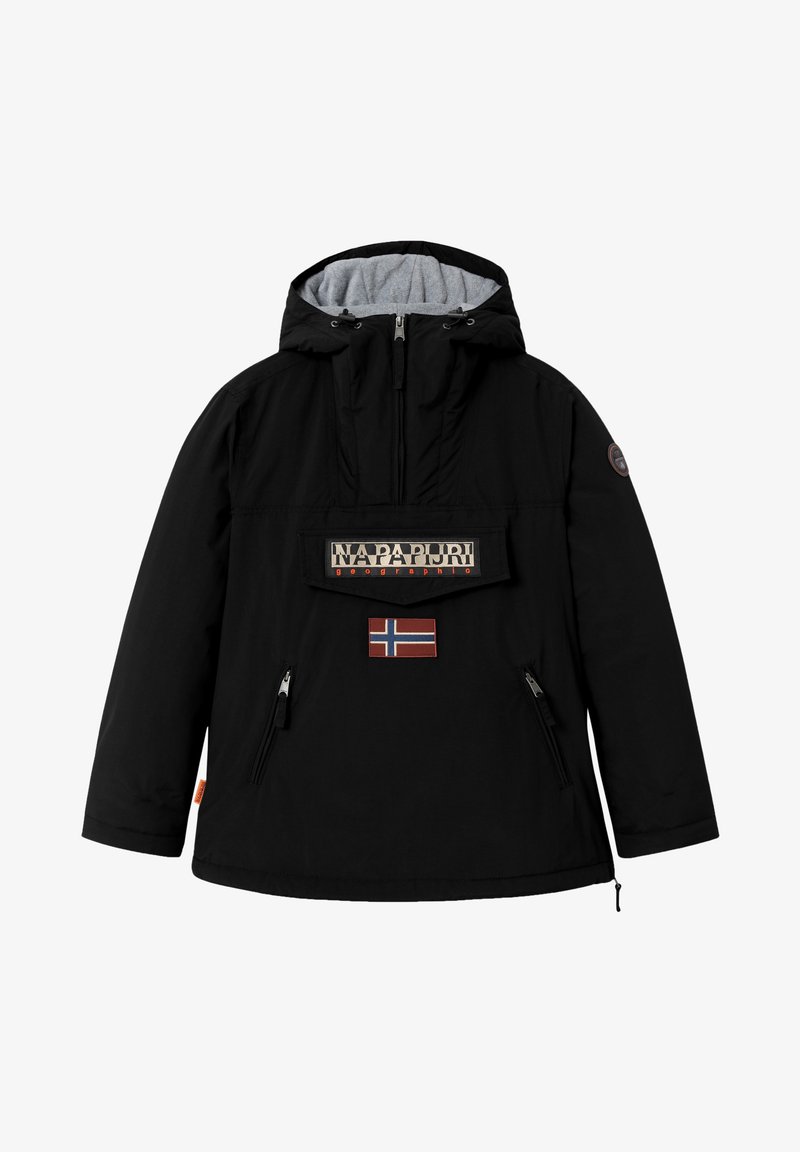Schwarze wasserdichte Jacke mit Kapuze, auffälligem Frontlogo, norwegischem Flaggenaufnäher, zwei Reißverschlusstaschen an den Seiten und einem weichen grauen Innenfutter.