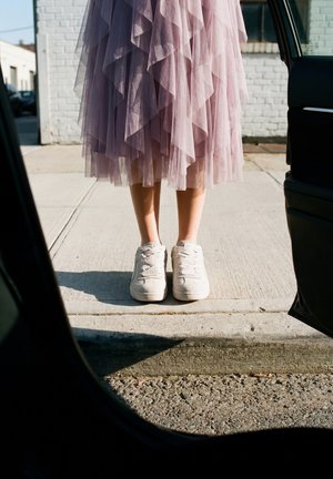 Buffalo, ONE - Tossud - cream white