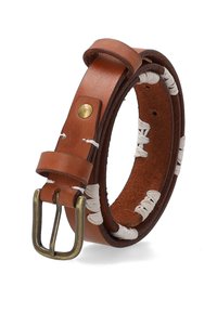 Brauner Ledergürtel mit weißen Ziernähten, ausgestattet mit einer Messingschnalle und einem einfachen, abgerundeten Design. Die Innenseite ist glatt.