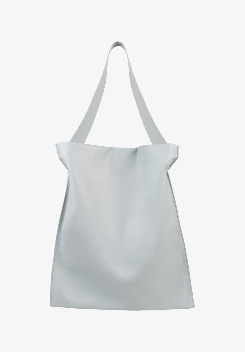 Lichtgrijze leren tote bag met een zachte, gladde textuur, brede schouderband en een minimalistisch ontwerp. Geen zichtbare sluitingen of hardware.