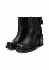 XTI Botines camperos - black