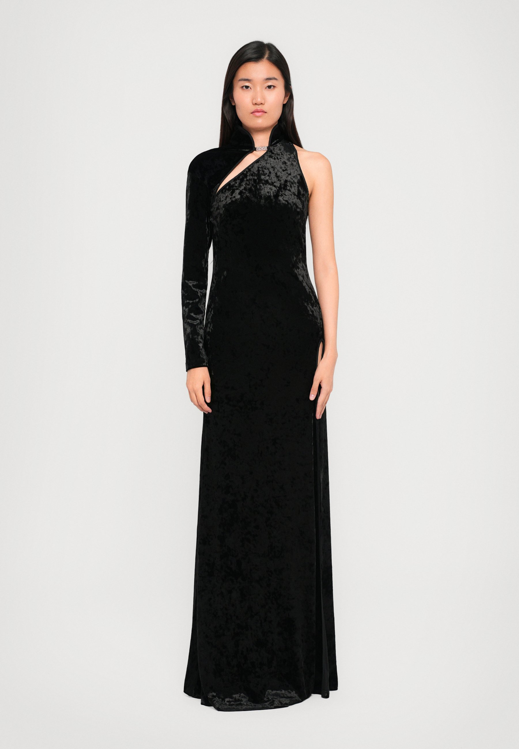 ワンピース VERSACE JEANS COUTURE Woman Dress Black 78HAO9P6JS473 G89 Women's Versace Jeans Couture Designer Dresses | Saks Fifth