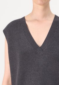 VILA VICHELLE V NECK OVERSIZED - Pulover - dark grey melange
