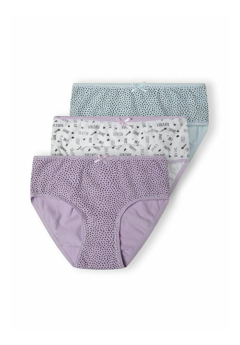 Trois paires de culottes pour femmes dans des couleurs pastel variées : violet clair à pois, blanc avec des motifs de texte et bleu pâle à pois.
