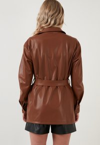 Tas Lela Camel Panter