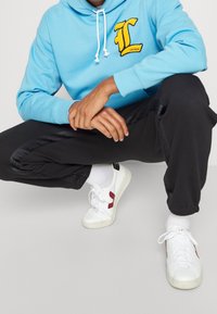 Lacoste LIVE Jersey con capucha - blue