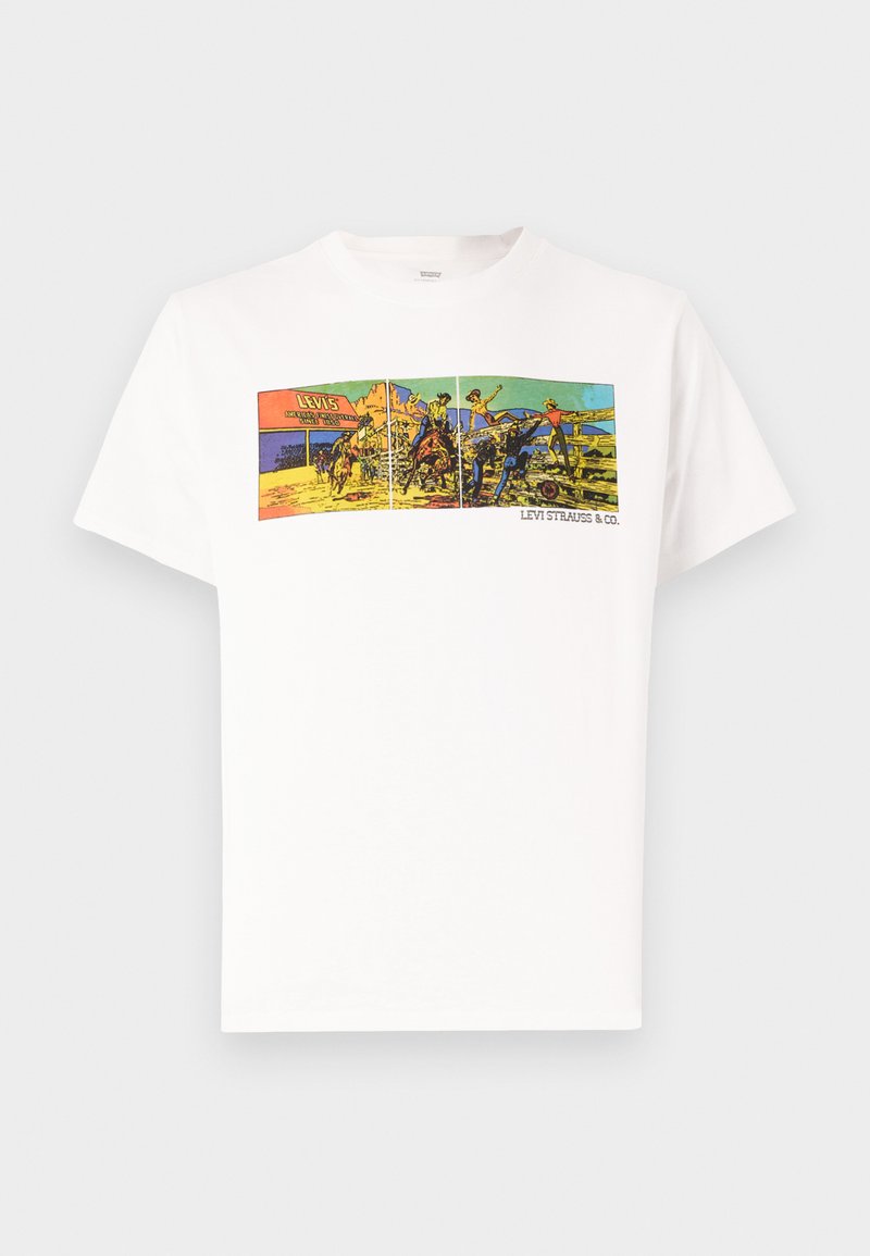 Weißes Baumwoll-T-Shirt mit einem bunten Grafikdruck, der eine westernartige Szene zeigt, mit dem Text "LEVI STRAUSS & CO." am unteren Ende.