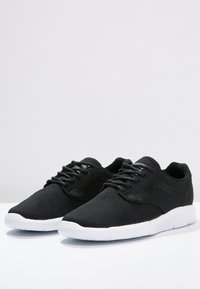 Vans Sneakers - black