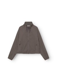 Lichte, grijze ritsjack met hoge kraag, elastische manchetten, twee zijzakken en een trekkoord onderaan voor een verstelbare pasvorm.