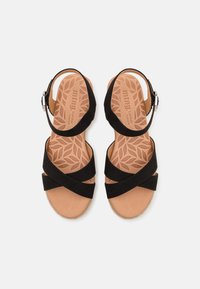 mtng AMELIE - Sandali s platformo - black