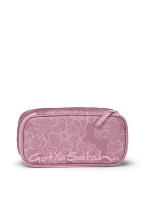 Rechteckiges rosa Federmäppchen mit Blumenmuster und "GotiaSatch"-Logo auf der Vorderseite, obere Reißverschlussöffnung mit passendem Zugband.
