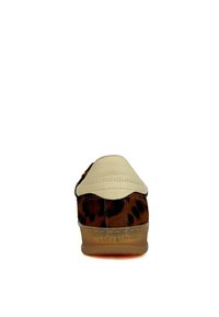 MOACONCEPT Sneakers basse - leopard