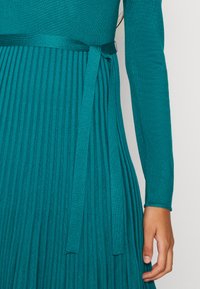 Anna Field Strickkleid - teal