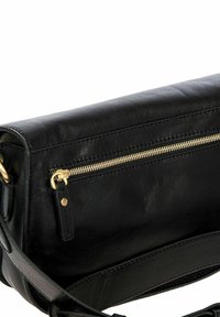 Bric's VOLTERRA - Bandolera - black