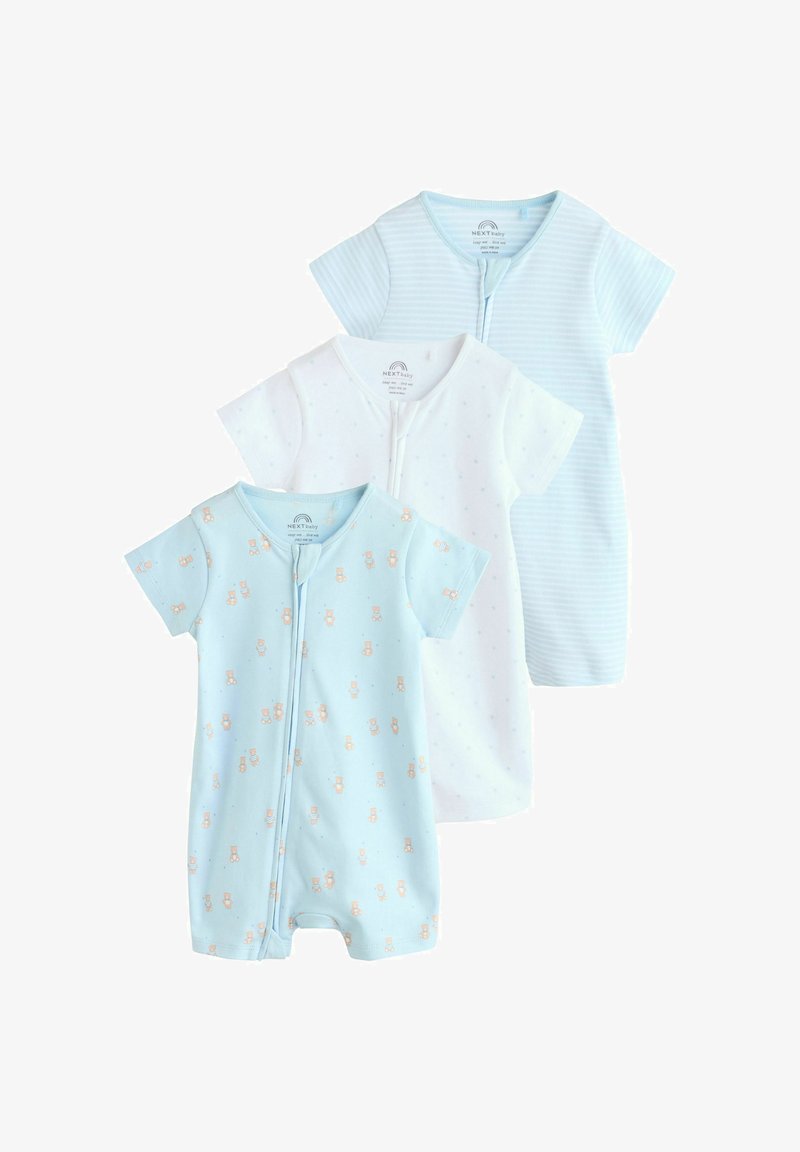 Trois grenouillères pour bébé à manches courtes : une bleu clair avec des ours en peluche, une blanche avec de petits pois, et une à rayures bleues, chacune avec une fermeture éclair à l'avant.